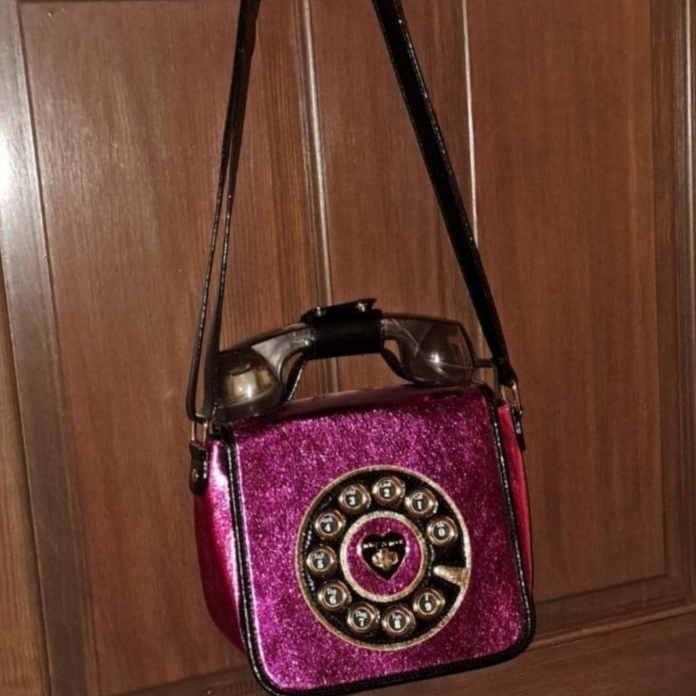 Betsey Johnson Kitsch Off The Hook Hotline Call Me Baby Phone Crossbody Bag Pink - Picture 15 of 15